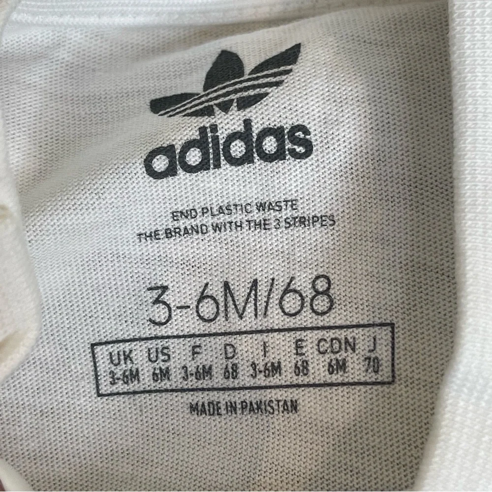 ADIDAS KIDS Baby White & Blue Trefoil T-Shirt & Shorts